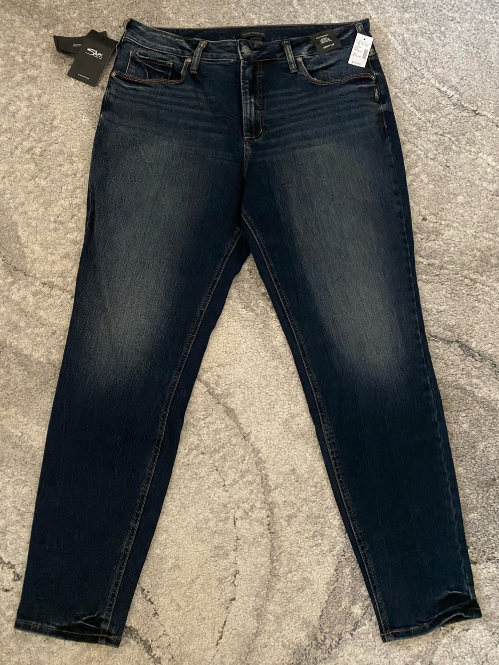 Silver Jeans Avery Curvy Fit High Rise Skinny Size 16W NWT
